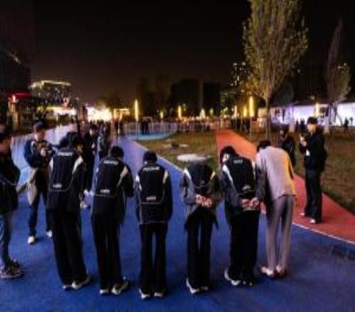 置于核心位 置于核心位