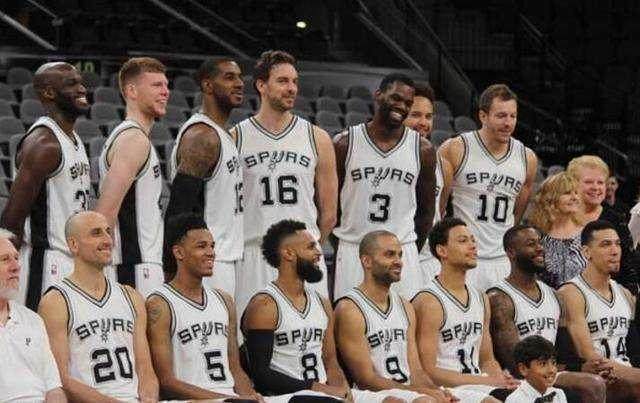 界赛舞台 界赛舞台