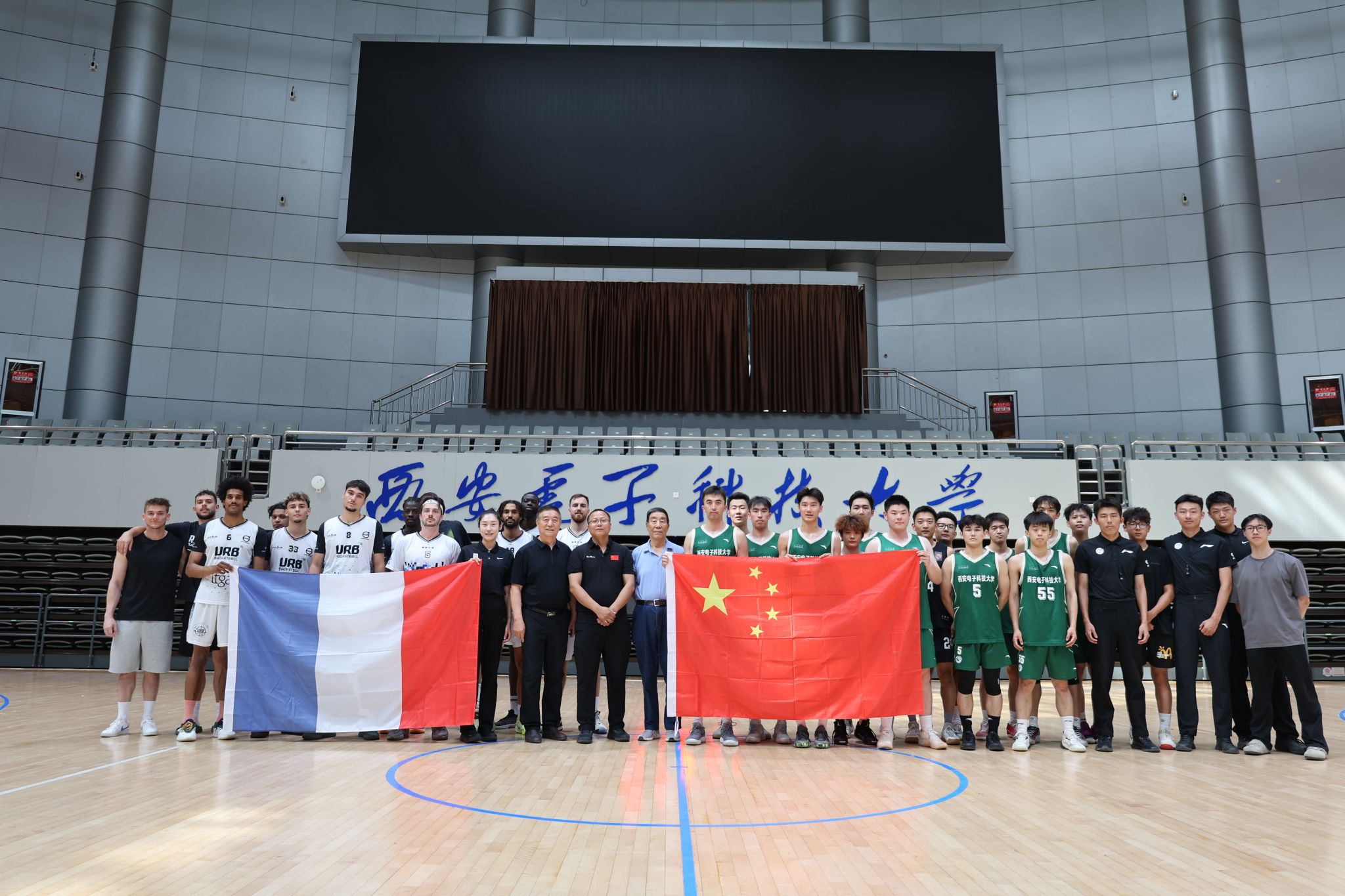 替补联赛登 替补联赛登