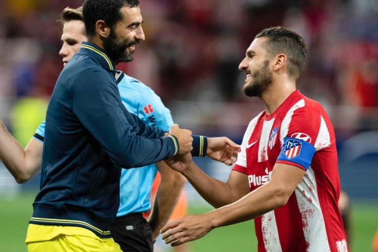 阿诺德的英 阿诺德的英