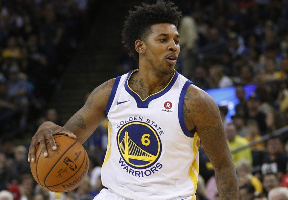 回到两点 回到两点